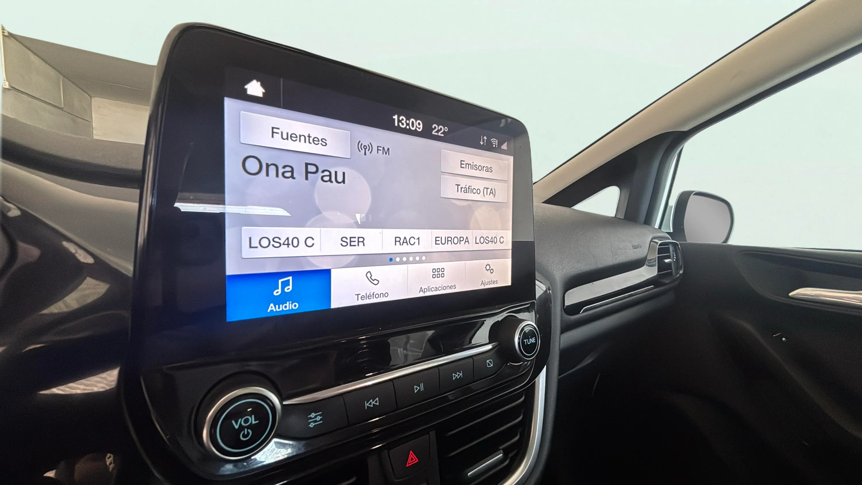 Ford Fiesta 1.1 Ti-VCT Limited Edit. - foto 21