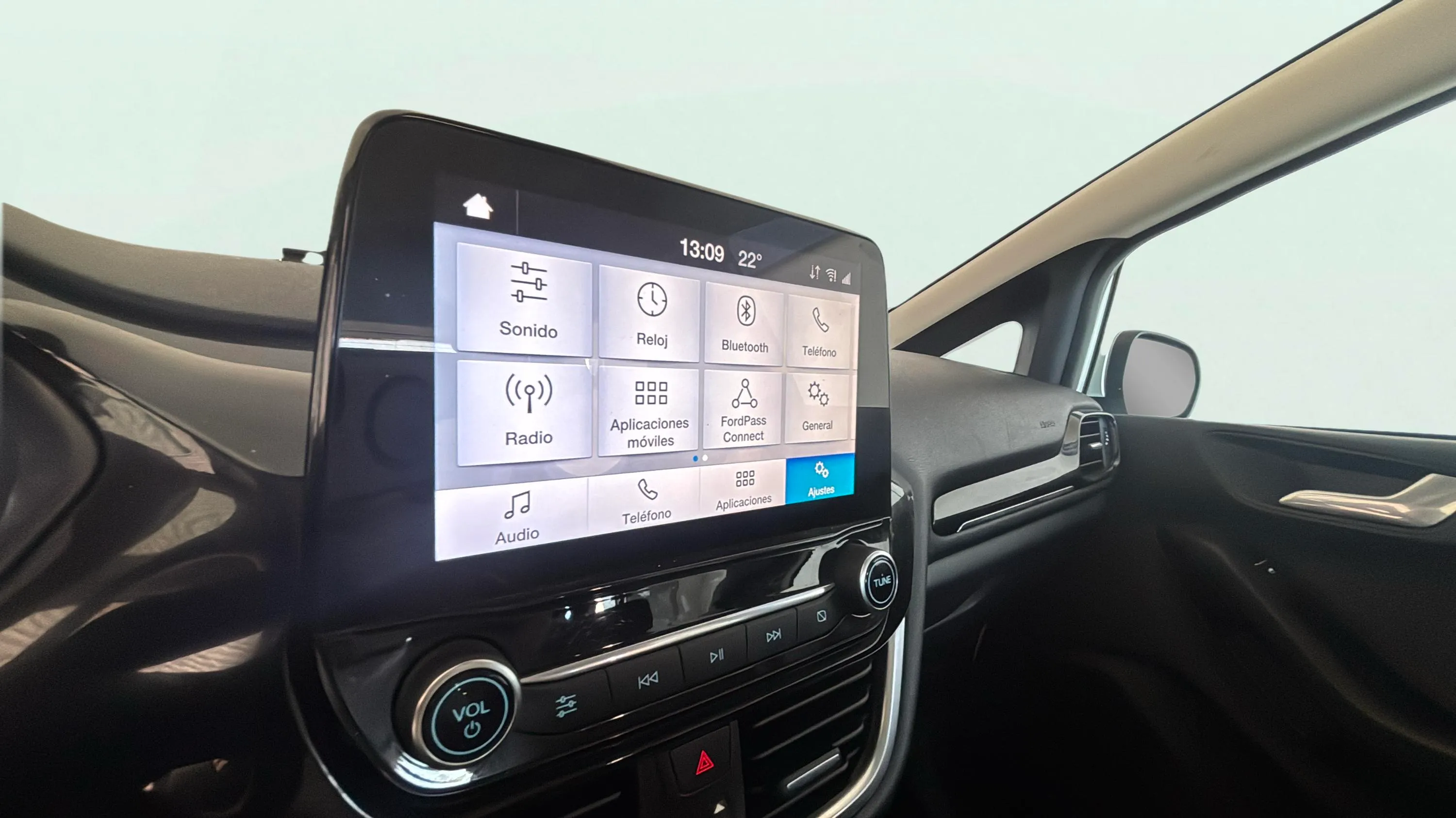 Ford Fiesta 1.1 Ti-VCT Limited Edit. - foto 14
