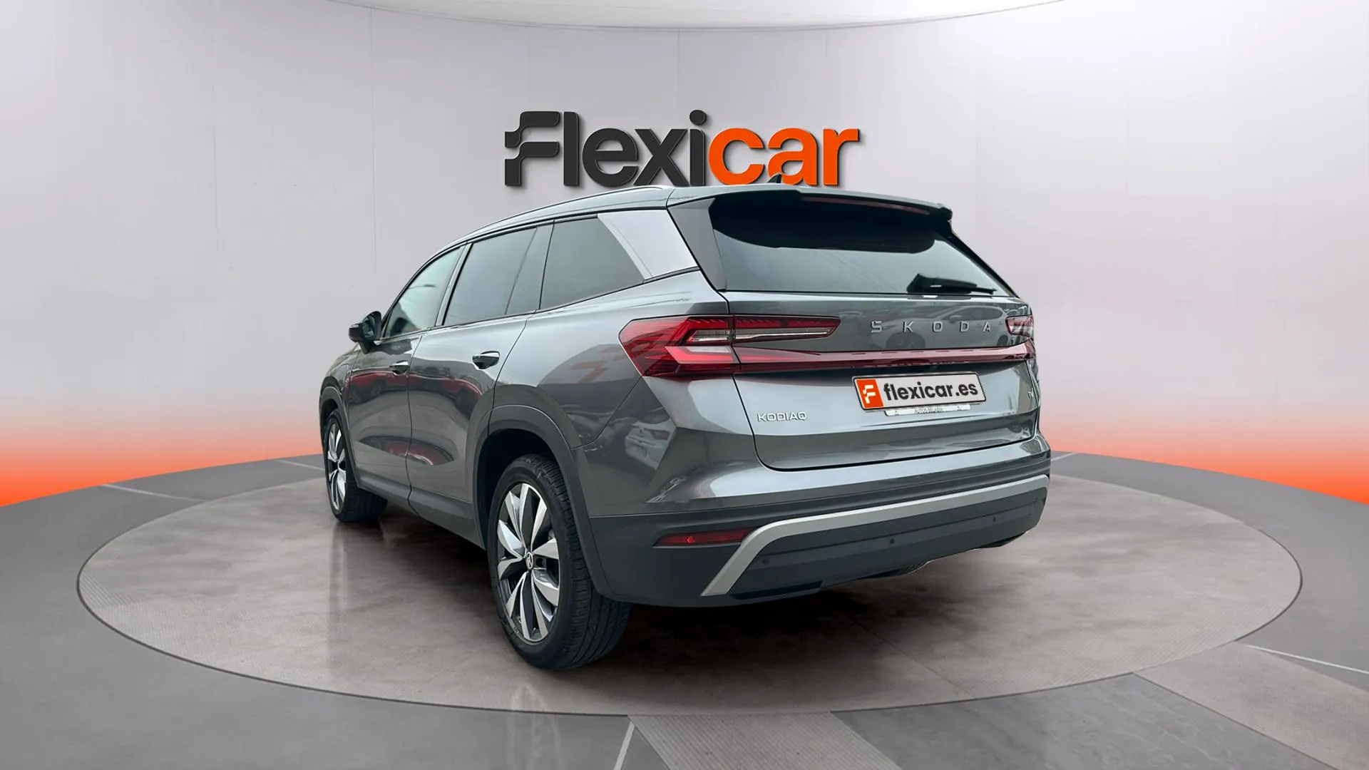 Škoda Kodiaq 1.5 TSI DSG PHEV Selection - foto 8