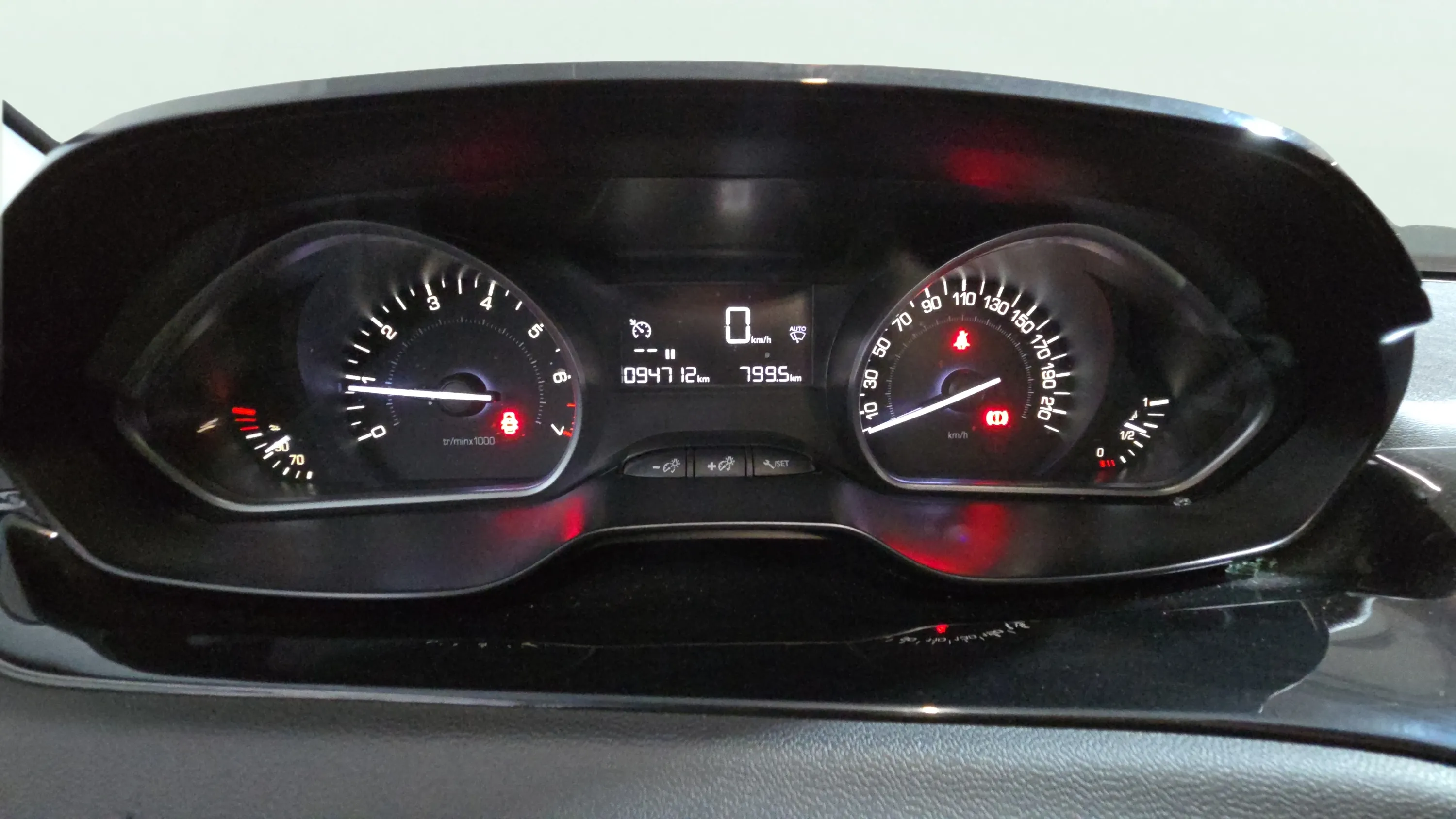 Peugeot 208 Active PureTech - foto 14