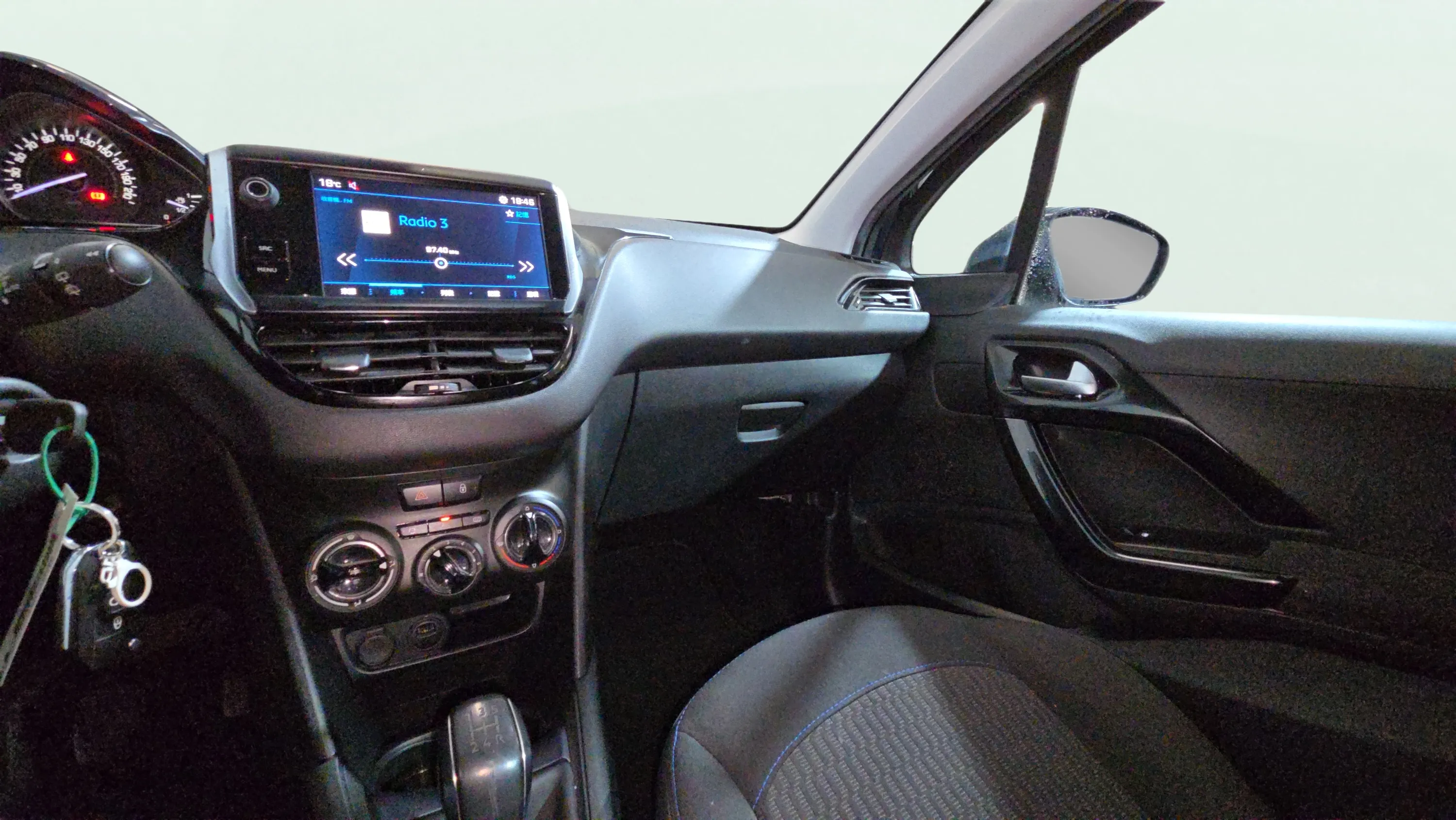 Peugeot 208 Active PureTech - foto 15