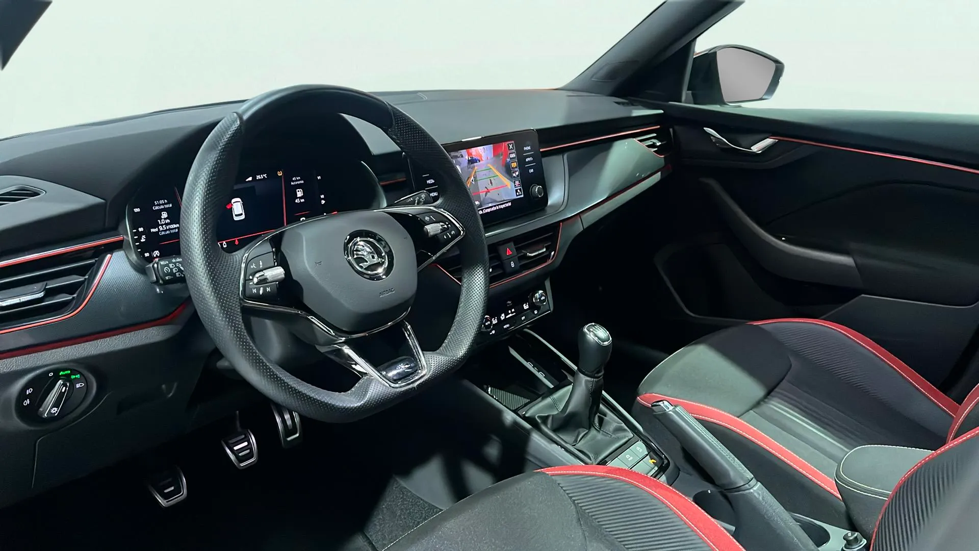 Škoda Kamiq 1.5 TSI Monte Carlo - foto 9