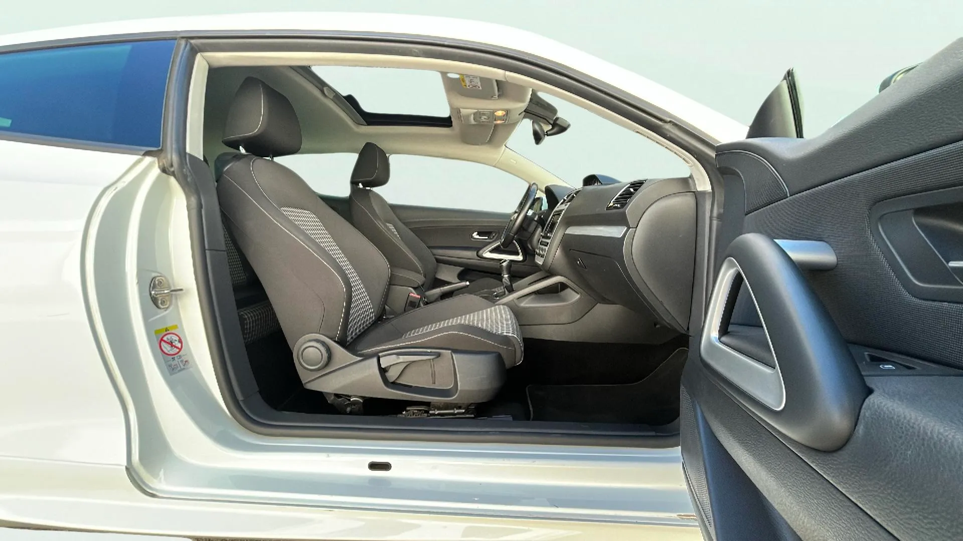 Volkswagen Scirocco R-Line - foto 15