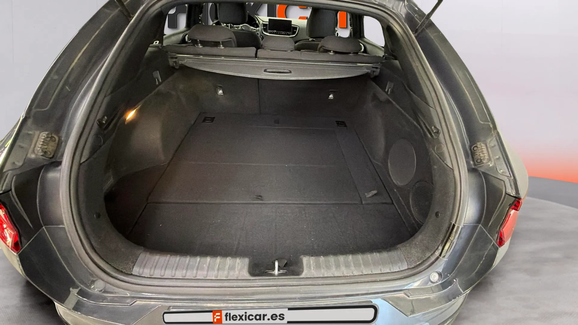 Kia ProCeed 1.5 MHEV GT Line DCT - foto 15