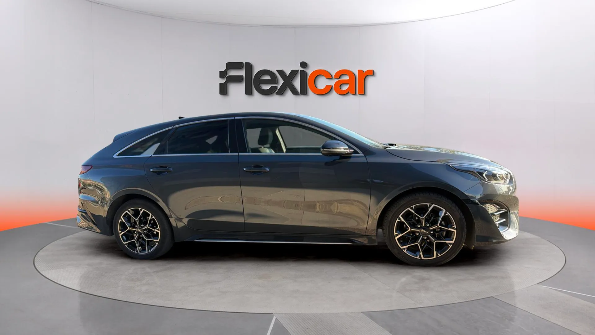 Kia ProCeed 1.5 MHEV GT Line DCT - foto 8