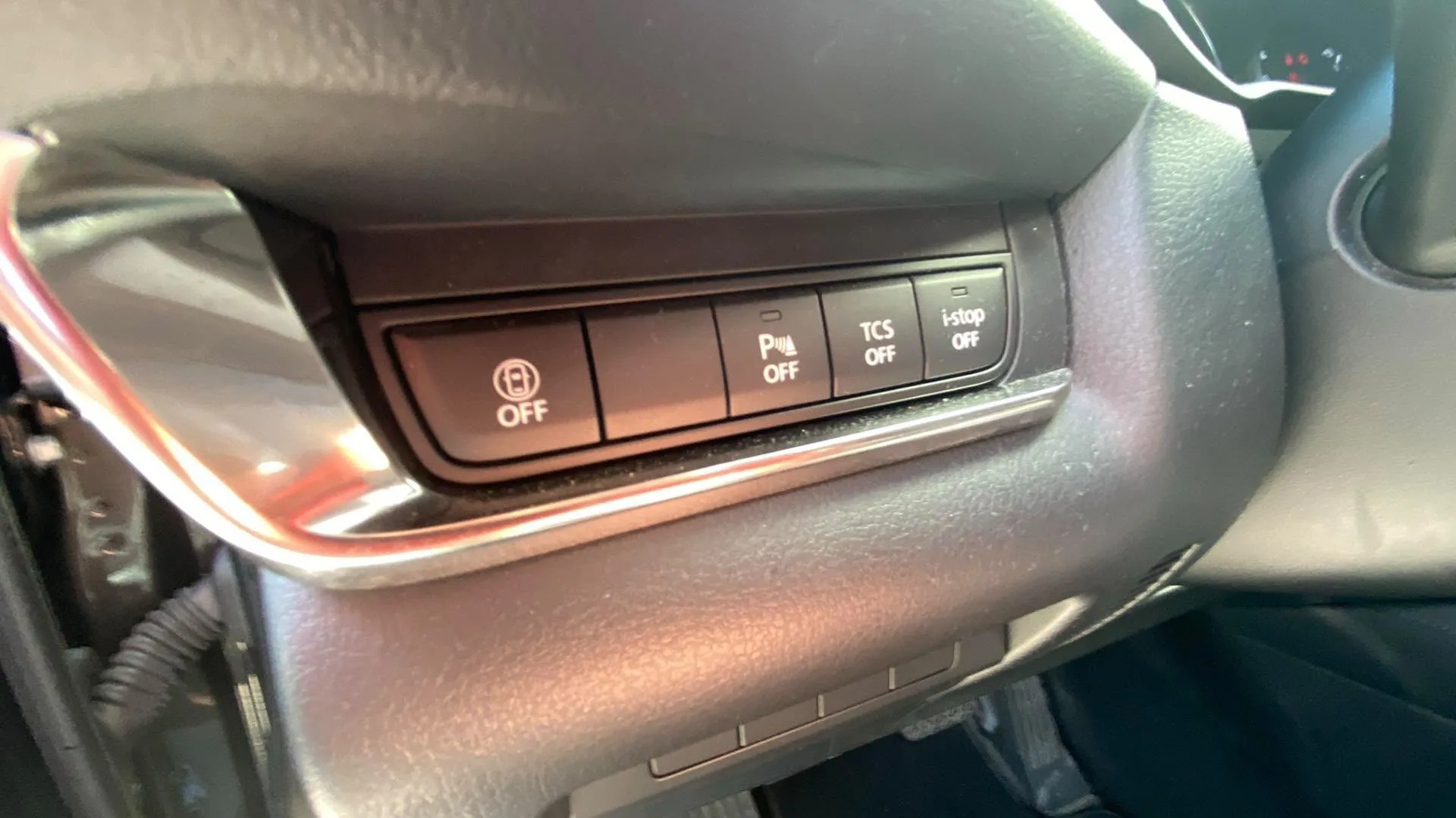 Mazda CX-30 2.0 Zenith Safety (sin Pack Bose - foto 19