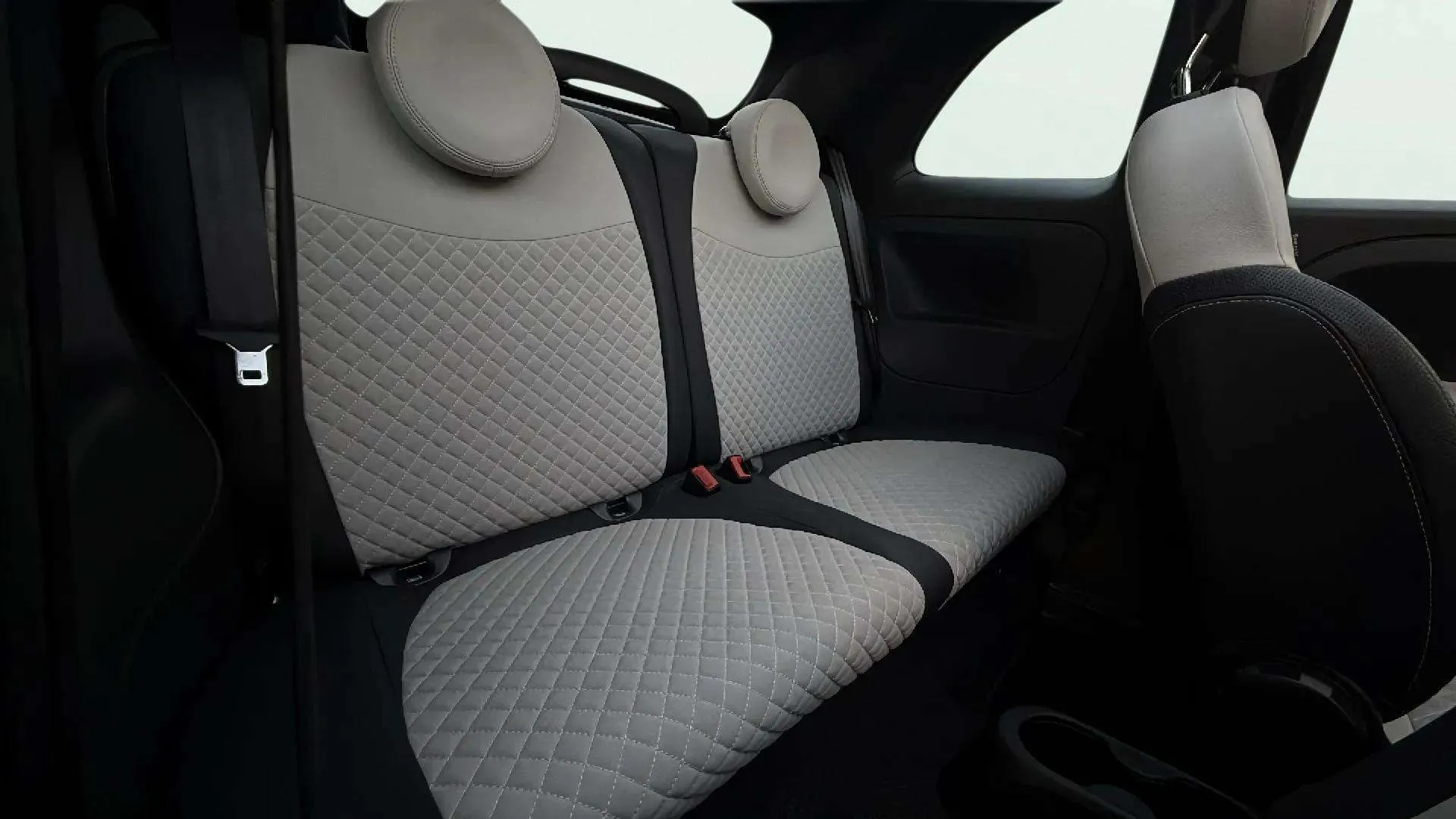 Fiat 500 Dolcevita 1.0 Hybrid - foto 16