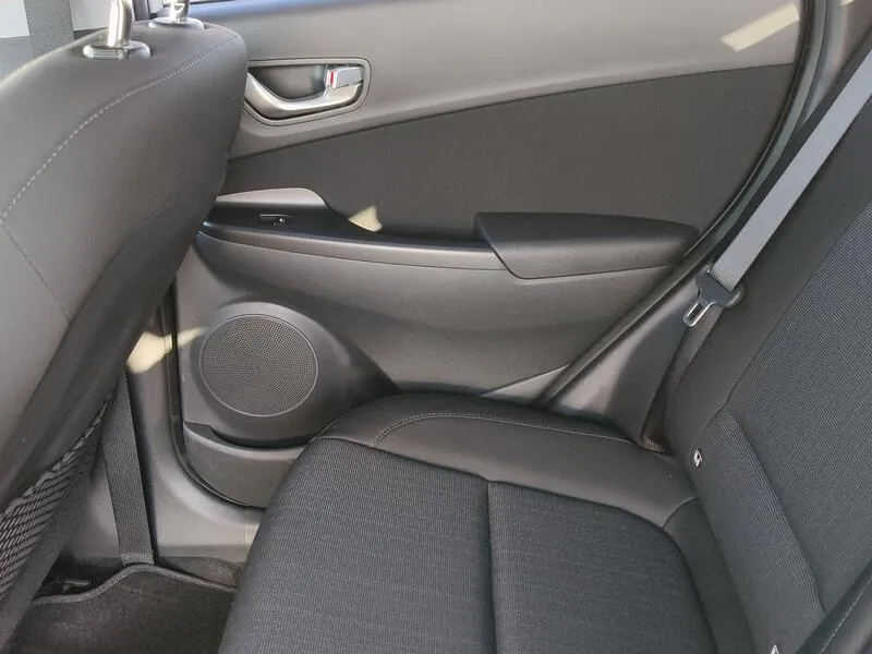 Hyundai Kona 1.6 GDI HEV Tecno 2C DCT - foto 32