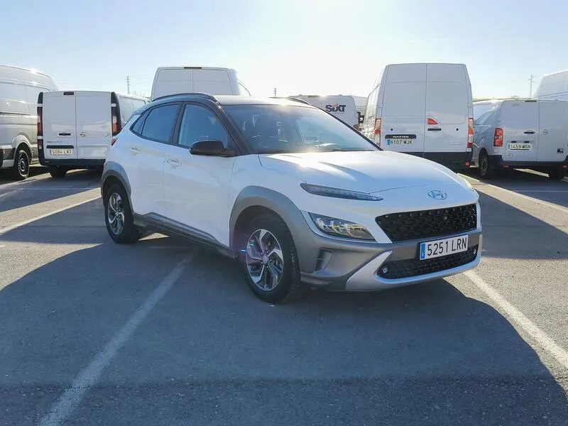 Hyundai Kona 1.6 GDI HEV Tecno 2C DCT - foto 8