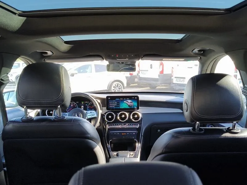 Mercedes-Benz GLC 300e 4MATIC - foto 38