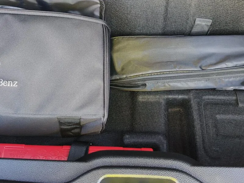 Mercedes-Benz GLC 300e 4MATIC - foto 40