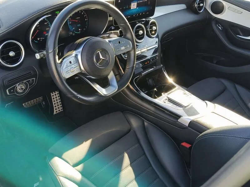 Mercedes-Benz GLC 300e 4MATIC - foto 10