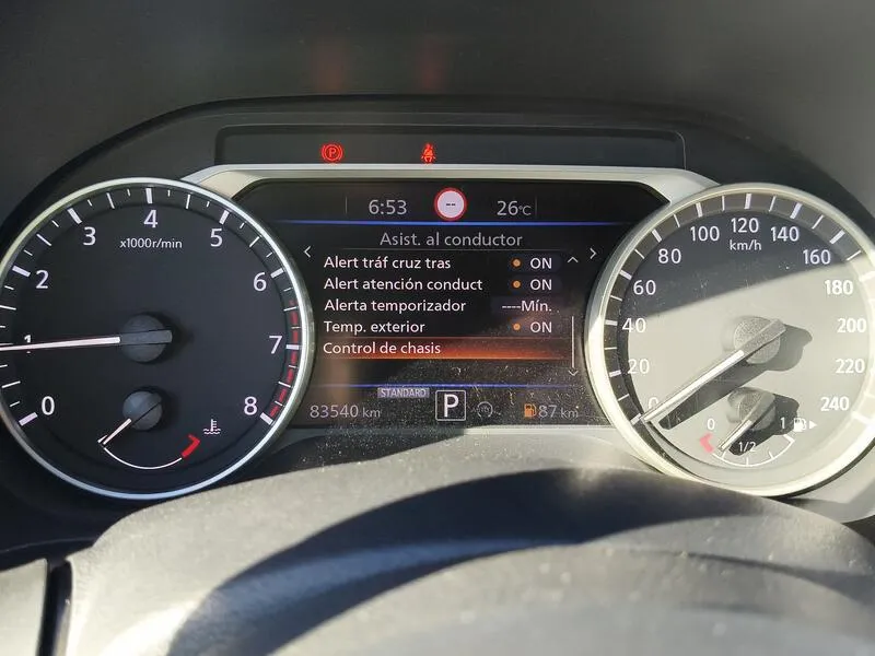 Nissan Juke DIG-T DCT Tekna - foto 18