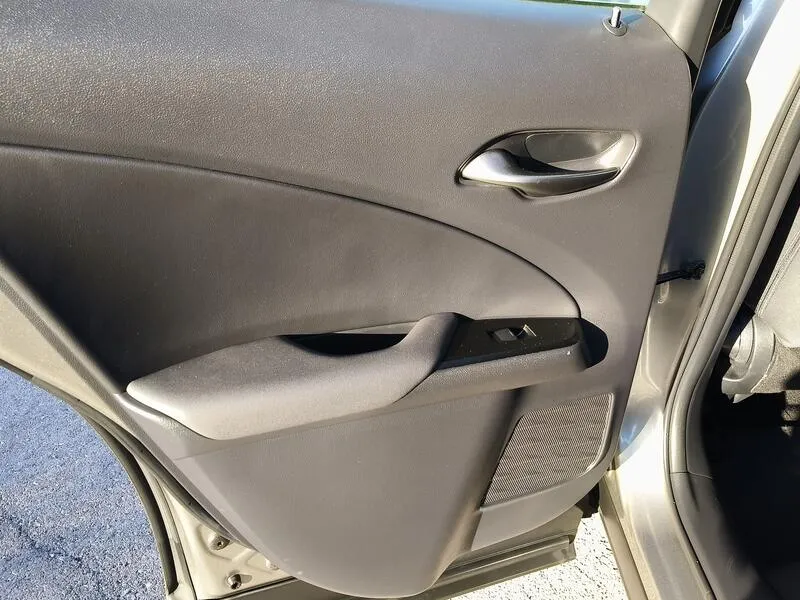 Lexus UX 2.0 250h Business - foto 33