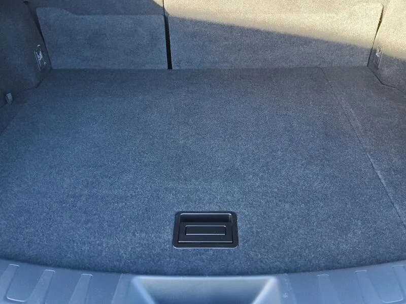 Lexus UX 2.0 250h Business - foto 34
