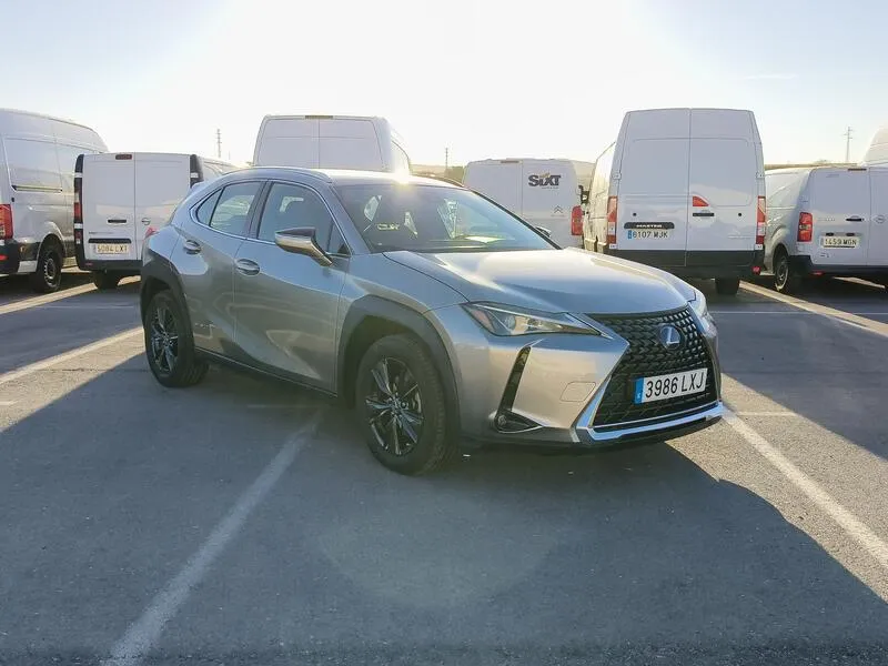 Lexus UX 2.0 250h Business - foto 8