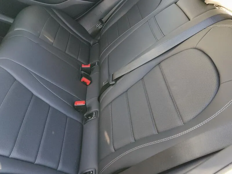 Mercedes-Benz GLC 220 d 4MATIC - foto 32