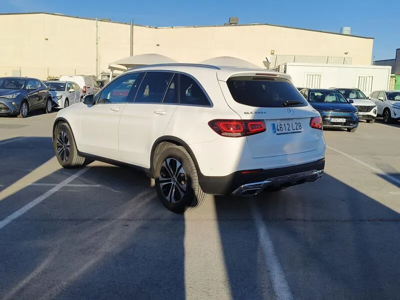 Mercedes-Benz GLC 220 d 4MATIC - foto 4