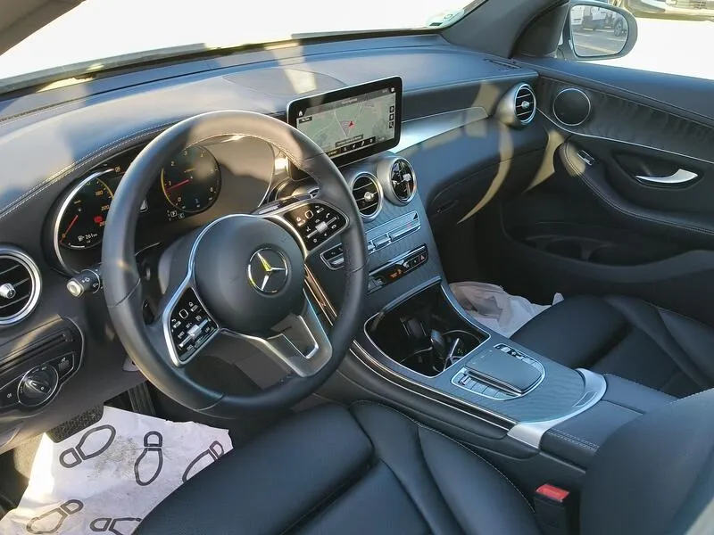 Mercedes-Benz GLC 220 d 4MATIC - foto 10