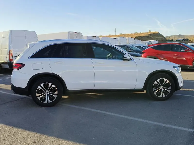 Mercedes-Benz GLC 220 d 4MATIC - foto 7