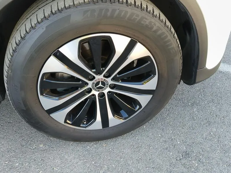 Mercedes-Benz GLC 220 d 4MATIC - foto 40