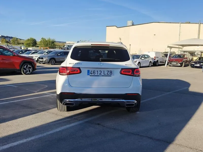 Mercedes-Benz GLC 220 d 4MATIC - foto 5