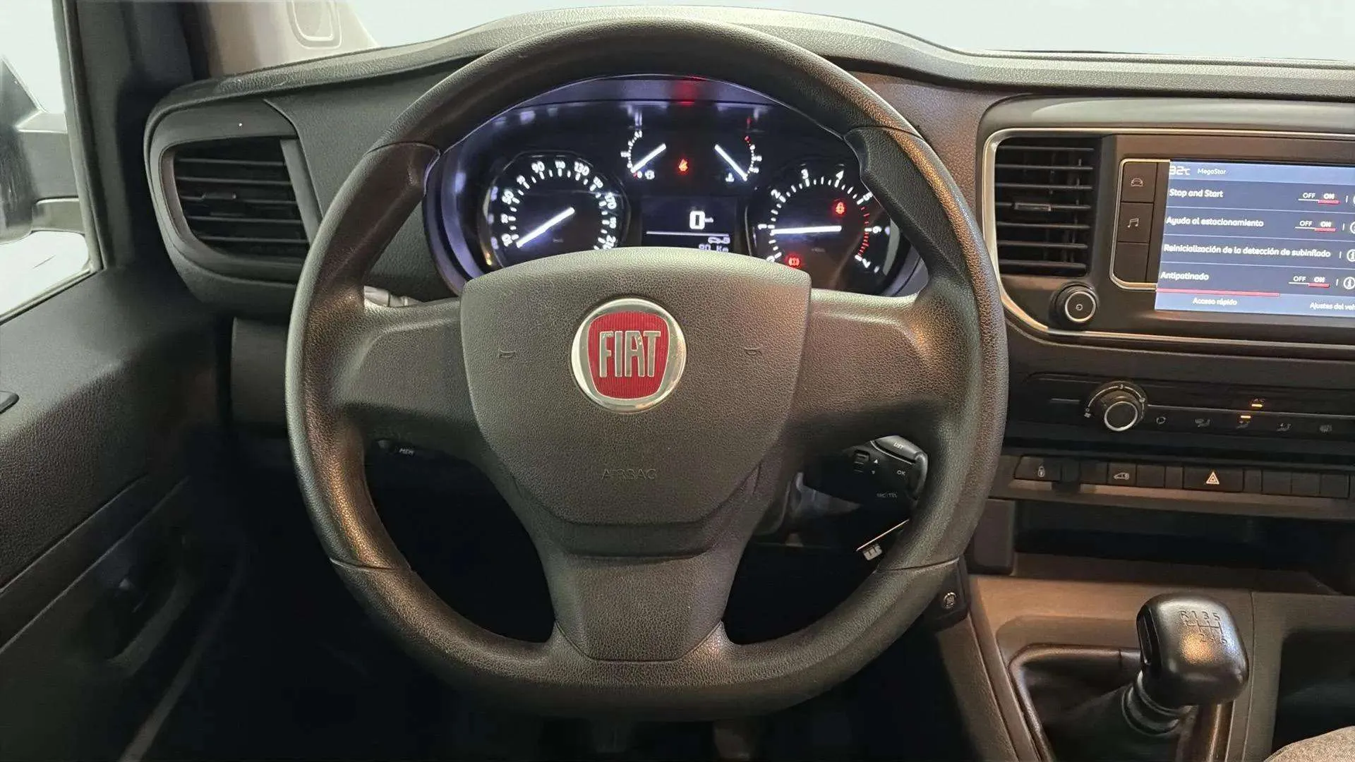Fiat Scudo Furgón L2 MT5 - foto 9