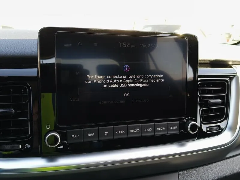 Kia Stonic 1.0 T-GDi MHEV iMT Drive - foto 13