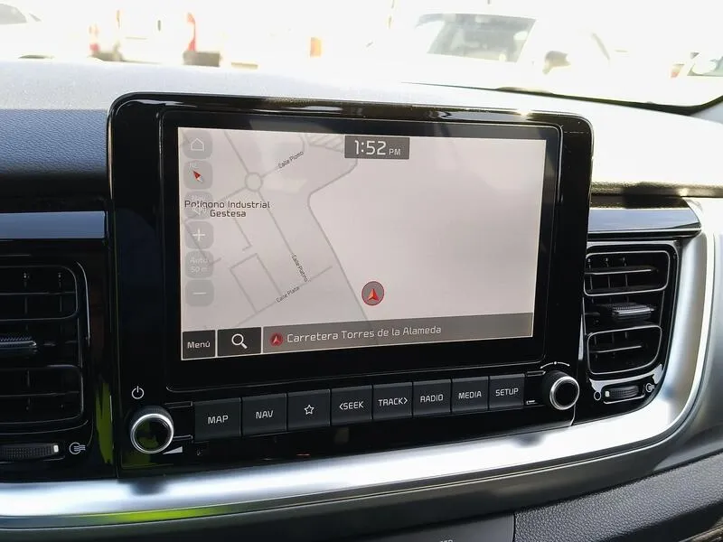 Kia Stonic 1.0 T-GDi MHEV iMT Drive - foto 12