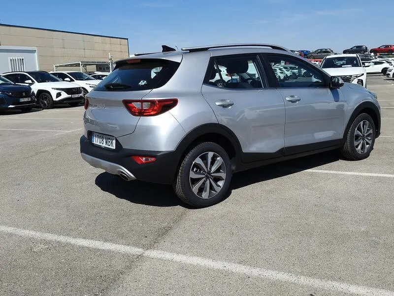 Kia Stonic 1.0 T-GDi MHEV iMT Drive - foto 6