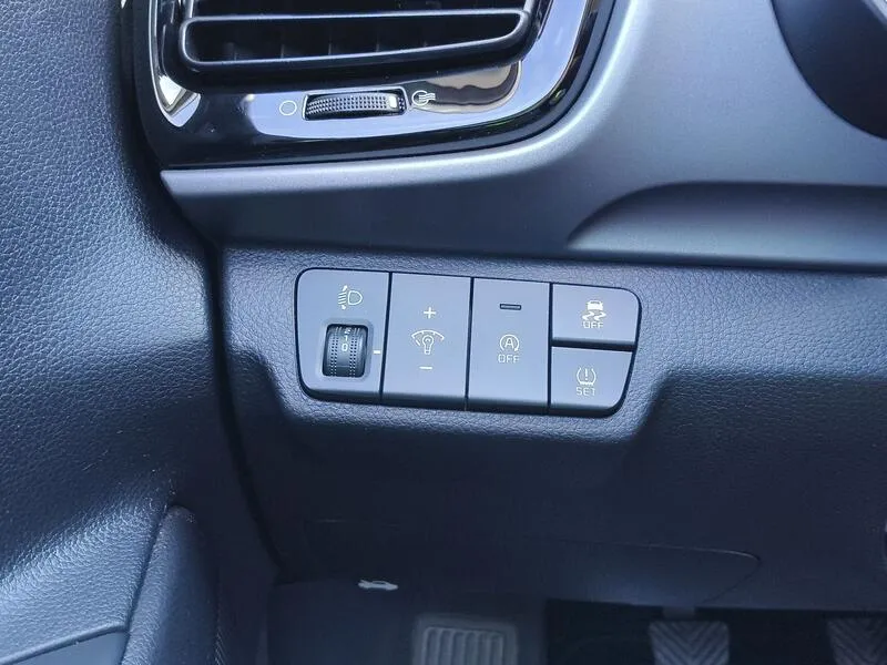 Kia Stonic 1.0 T-GDi MHEV iMT Drive - foto 24