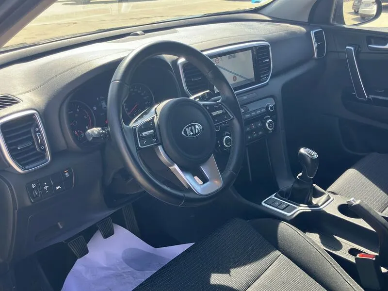 Kia Sportage 1.6 MHEV Drive Plus - foto 10