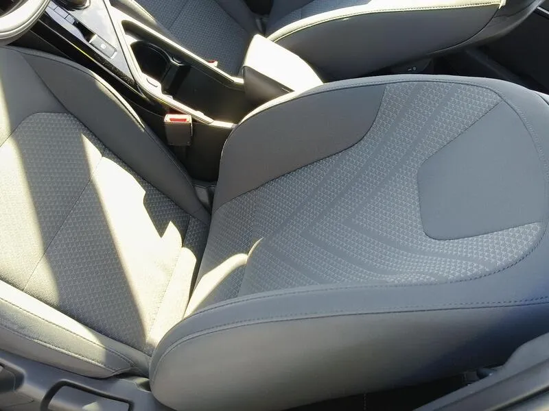 Kia Niro e-Concept 64kWh - foto 30