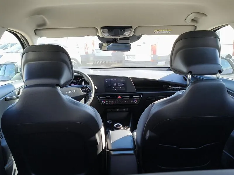 Kia Niro e-Concept 64kWh - foto 38