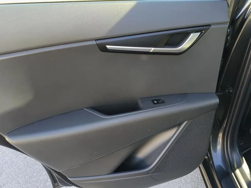 Kia Niro e-Concept 64kWh - foto 34