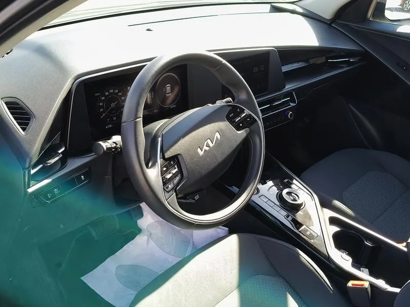 Kia Niro e-Concept 64kWh - foto 10