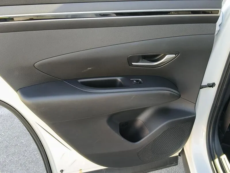Hyundai Tucson 1.6 T-GDi 48V Maxx - foto 35