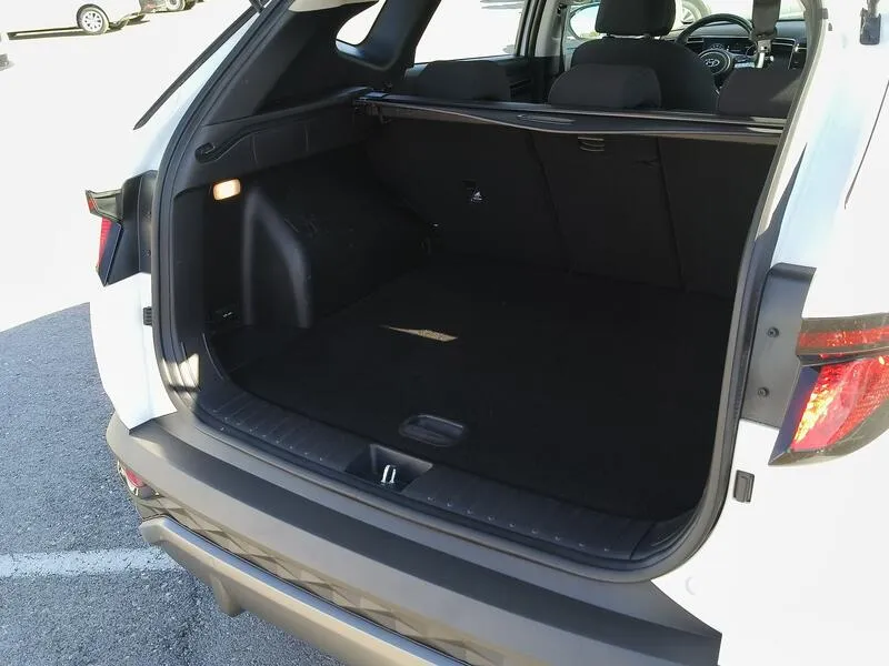 Hyundai Tucson 1.6 T-GDi 48V Maxx - foto 39