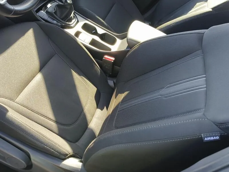Hyundai Tucson 1.6 T-GDi 48V Maxx - foto 31