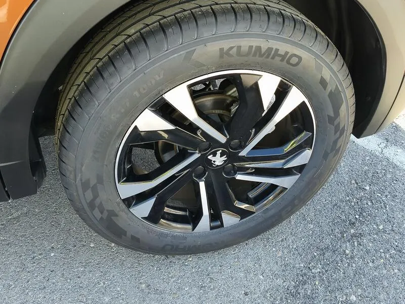 Peugeot 2008 Allure Pack BlueHDi - foto 46