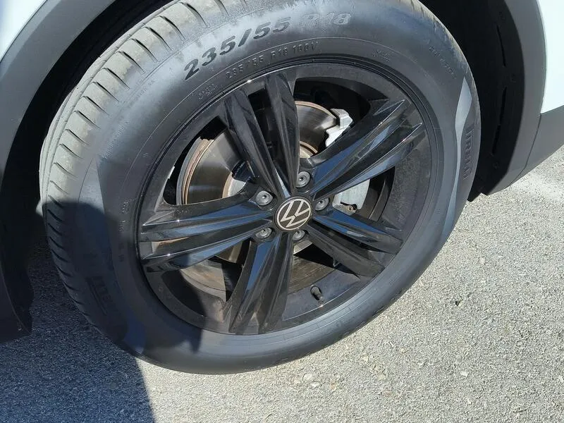 Volkswagen Tiguan Urban Sport 2.0 TDI - foto 42