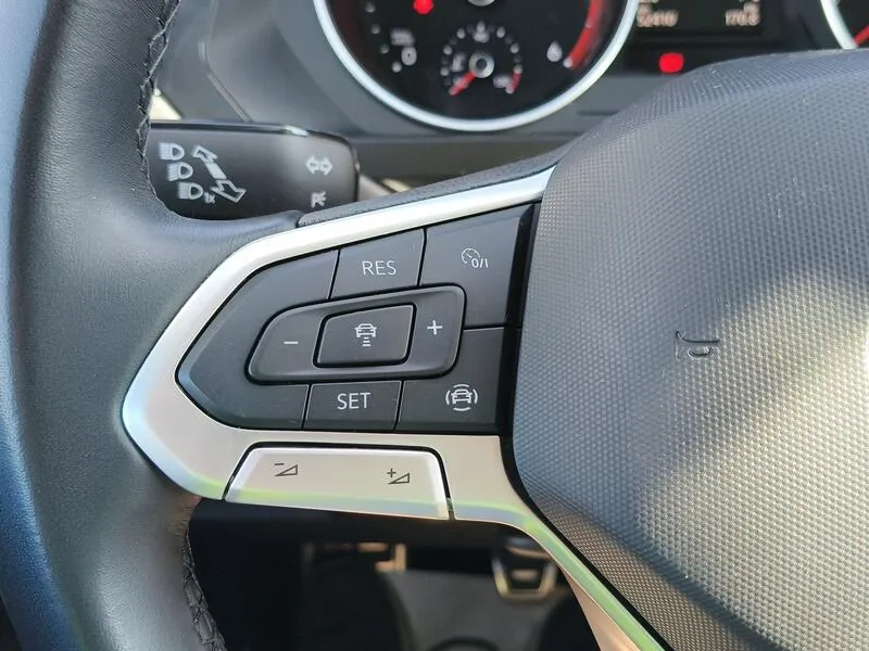 Volkswagen Tiguan Urban Sport 2.0 TDI - foto 27