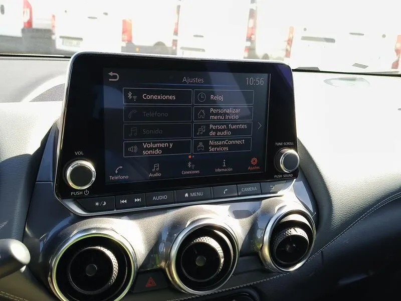 Nissan Juke DIG-T DCT N-Connecta - foto 11