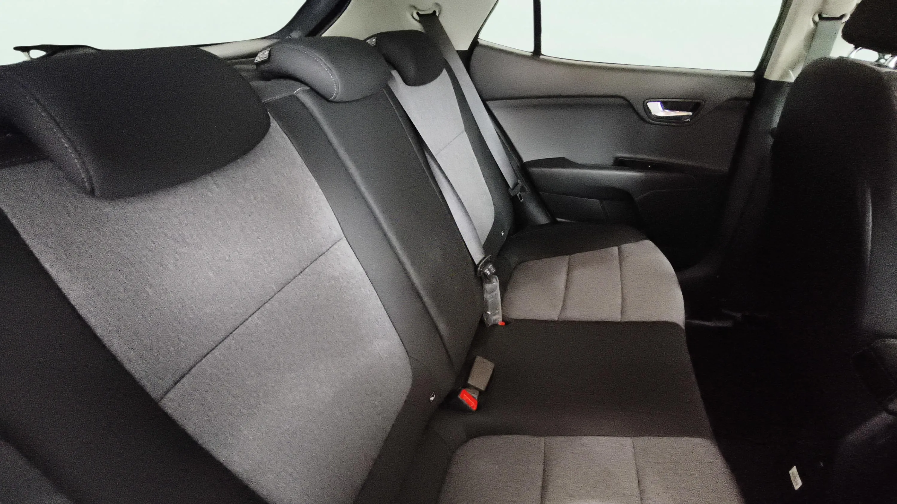 Kia Stonic 1.0 T-GDi MHEV Business - foto 9