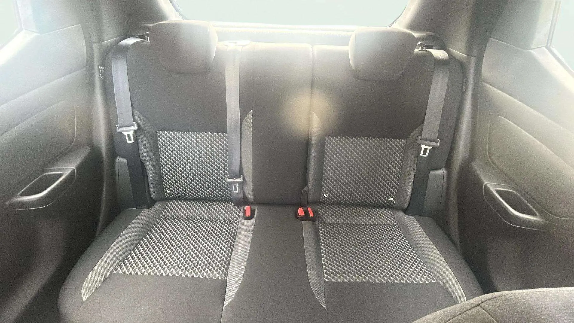 Nissan Micra IG-T E6D CVT Acenta - foto 19
