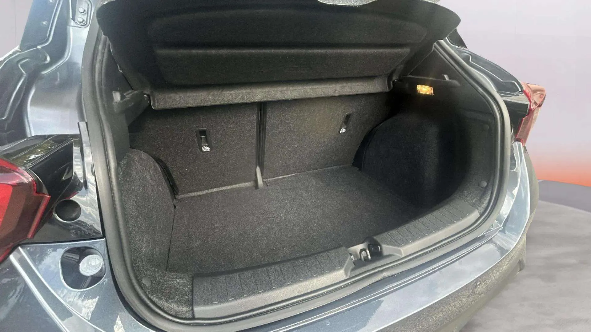 Nissan Micra IG-T E6D CVT Acenta - foto 20
