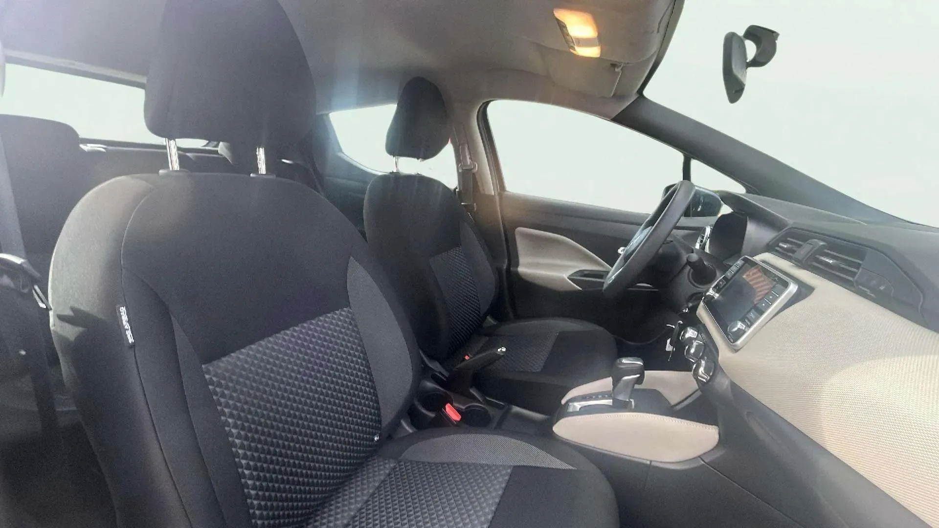 Nissan Micra IG-T E6D CVT Acenta - foto 17
