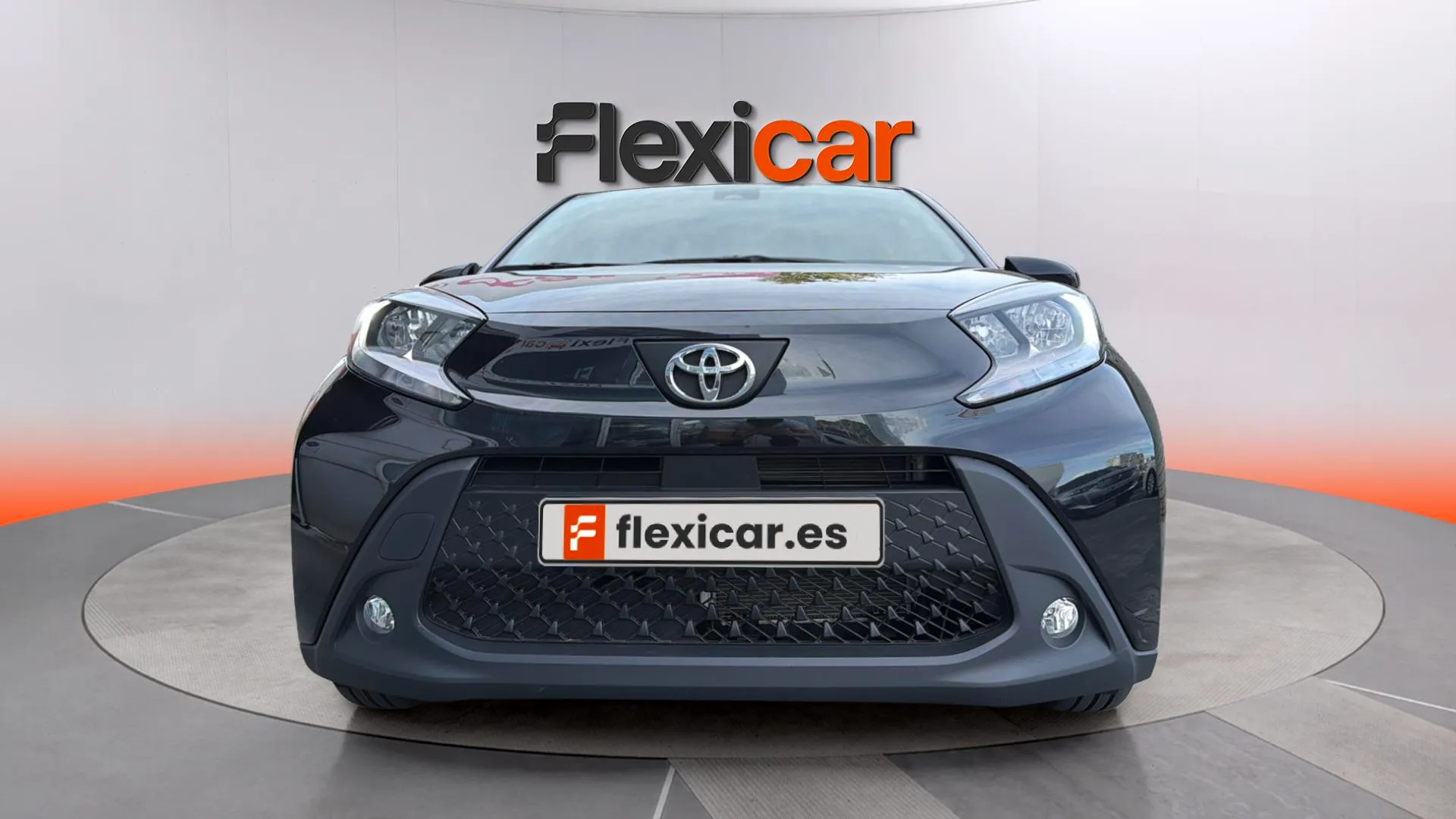 Toyota Aygo X 1.0 VVT-I Play - foto 2