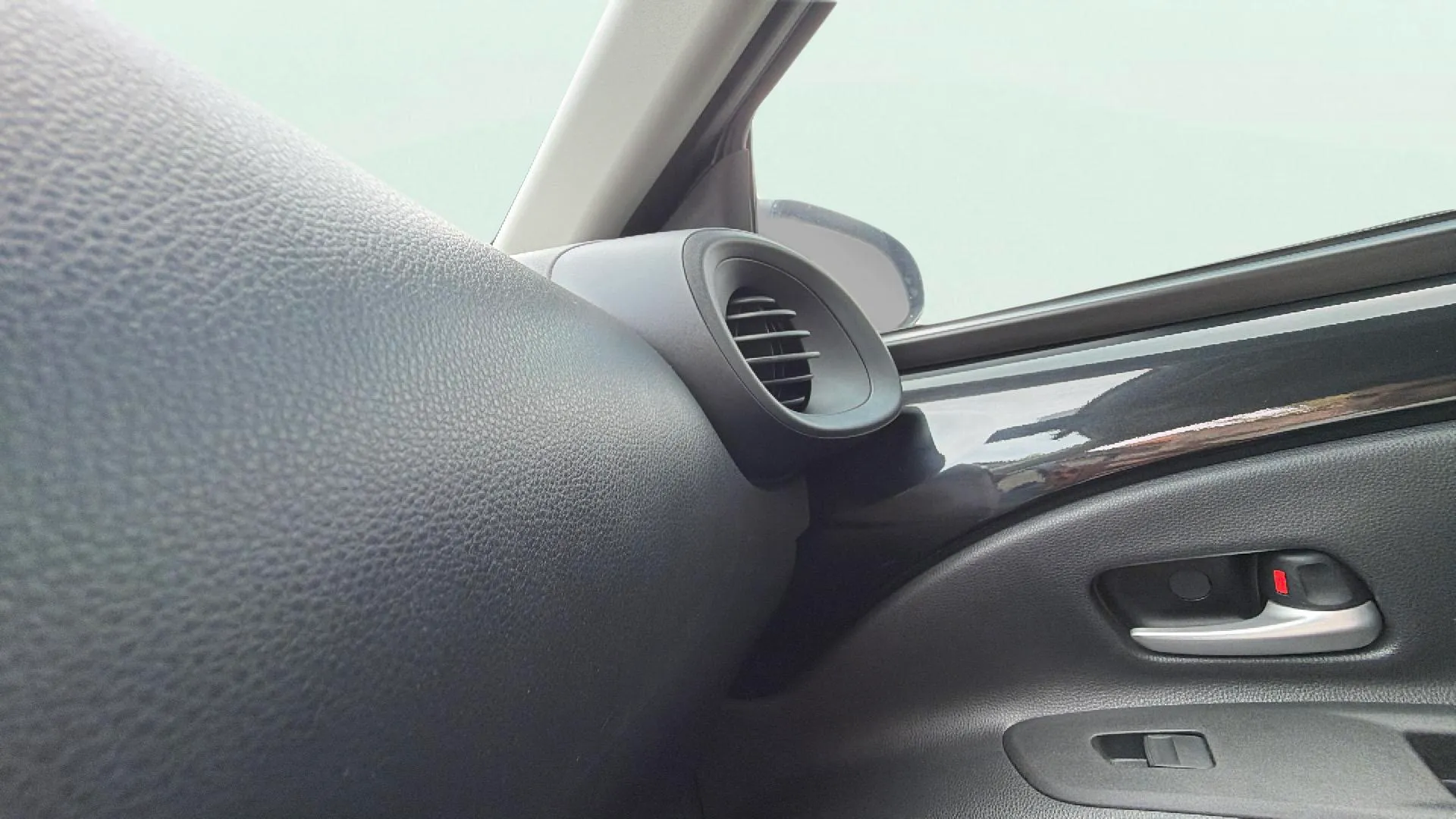 Toyota Aygo X 1.0 VVT-I Play - foto 31