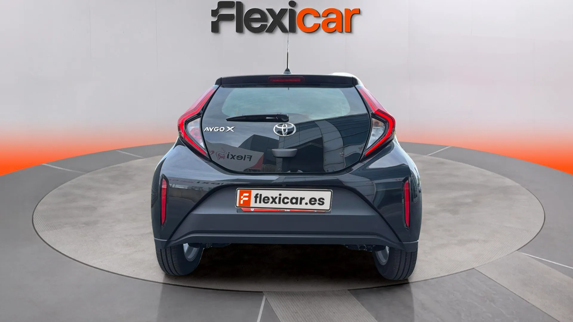 Toyota Aygo X 1.0 VVT-I Play - foto 6